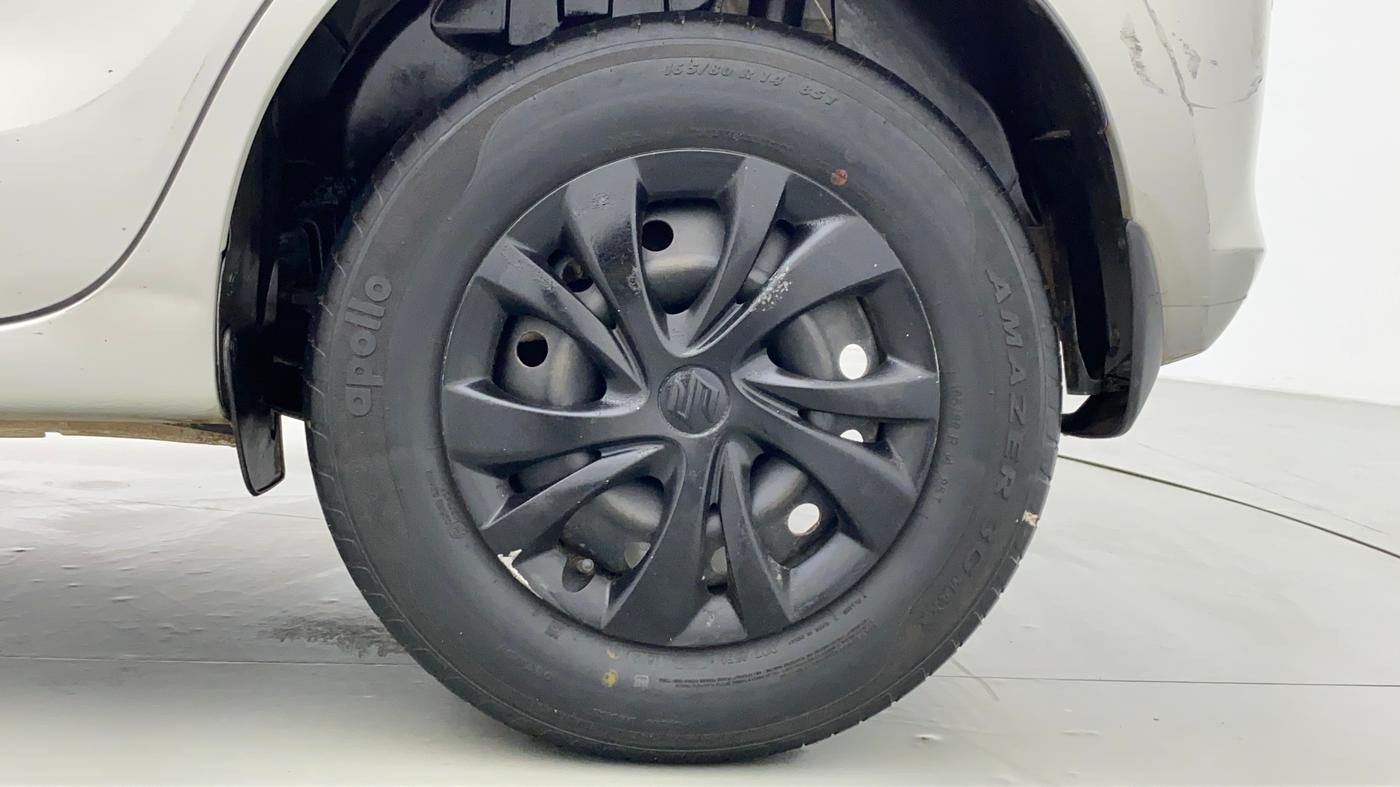 2019 Maruti Swift VXI AMT D, Petrol, Automatic, 45,364 km, Left Rear Wheel