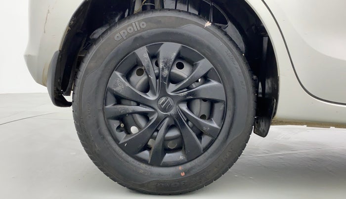 2019 Maruti Swift VXI AMT D, Petrol, Automatic, 45,364 km, Right Rear Wheel