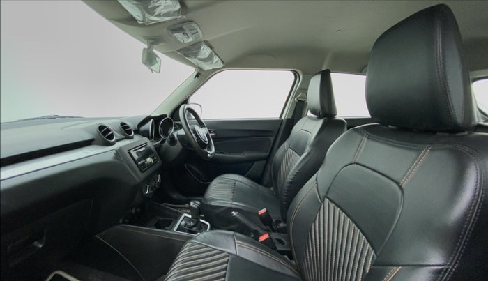2019 Maruti Swift VXI AMT D, Petrol, Automatic, 45,364 km, Right Side Front Door Cabin