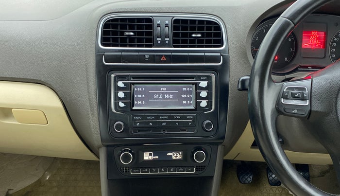 2013 Volkswagen Vento HIGHLINE PETROL, Petrol, Manual, 97,548 km, Air Conditioner