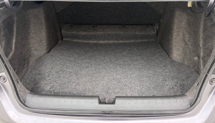 2021 Honda City ZX CVT, Petrol, Automatic, 11,796 km, Boot Inside