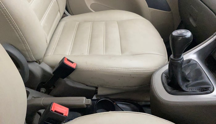 2013 Hyundai i10 ERA 1.1, Petrol, Manual, 63,448 km, Gear Lever