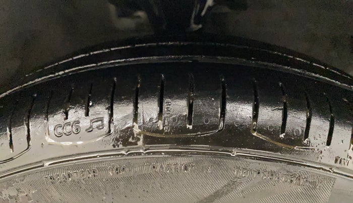 2013 Hyundai i10 ERA 1.1, Petrol, Manual, 63,448 km, Right Front Tyre Tread