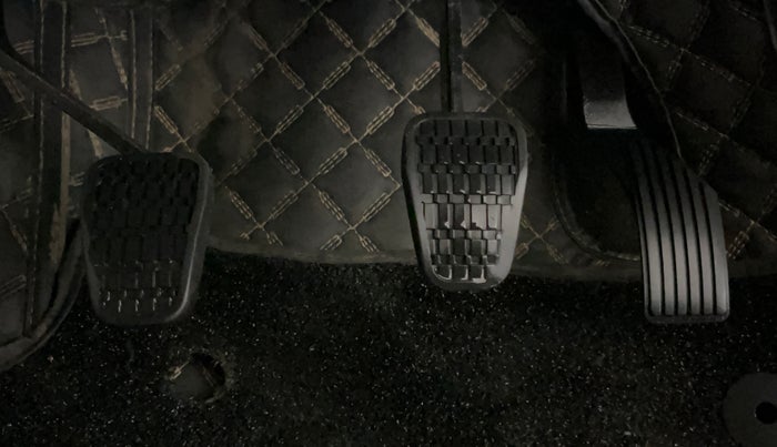 2020 Tata NEXON XZ PETROL, Petrol, Manual, 57,579 km, Pedals