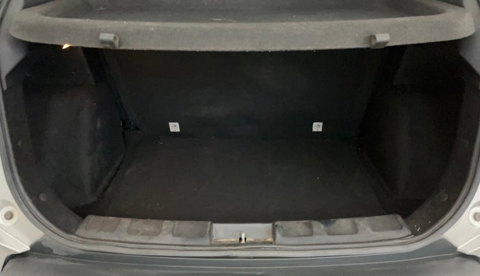 2020 Tata NEXON XZ PETROL, Petrol, Manual, 57,579 km, Boot Inside