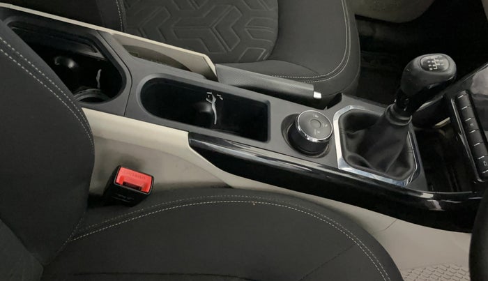 2020 Tata NEXON XZ PETROL, Petrol, Manual, 57,579 km, Gear Lever