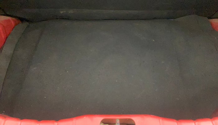 2016 Hyundai Eon ERA +, Petrol, Manual, 46,131 km, Boot Inside