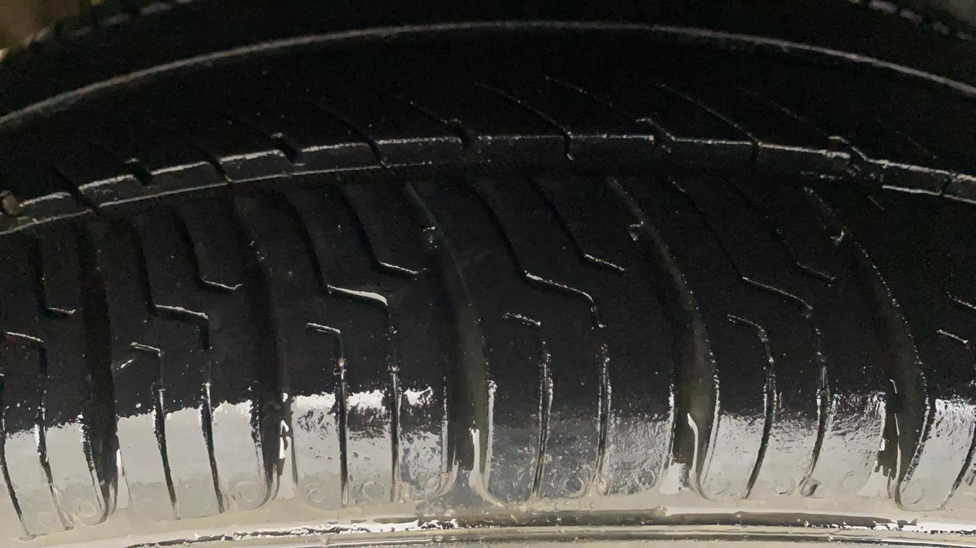 2019 Hyundai Xcent S 1.2, Petrol, Manual, 70,384 km, Right Rear Tyre Tread
