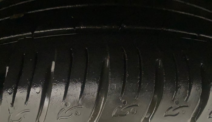 2020 KIA SONET HTX PLUS 1.0 IMT, Petrol, Manual, 29,275 km, Left Front Tyre Tread