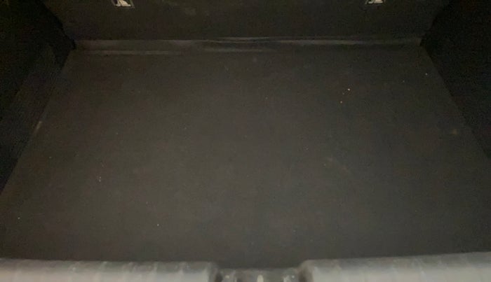 2020 KIA SONET HTX PLUS 1.0 IMT, Petrol, Manual, 29,275 km, Boot Inside