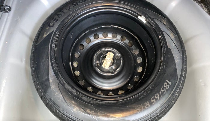 2017 Hyundai Verna 1.6 VTVT SX (O) AT, Petrol, Automatic, 54,686 km, Spare Tyre