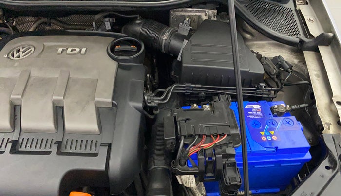 2012 Volkswagen Polo HIGHLINE DIESEL, Diesel, Manual, 1,28,671 km, Engine View - Left