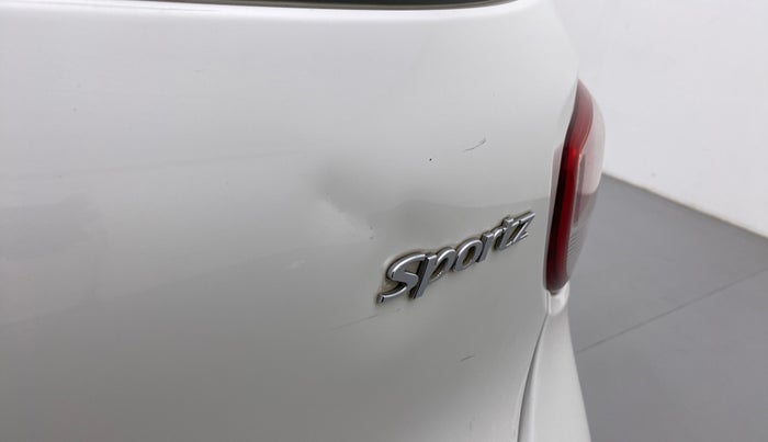 2017 Hyundai Grand i10 SPORTZ 1.2 KAPPA VTVT, Petrol, Manual, 38,333 km, Dicky (Boot door) - Slightly dented