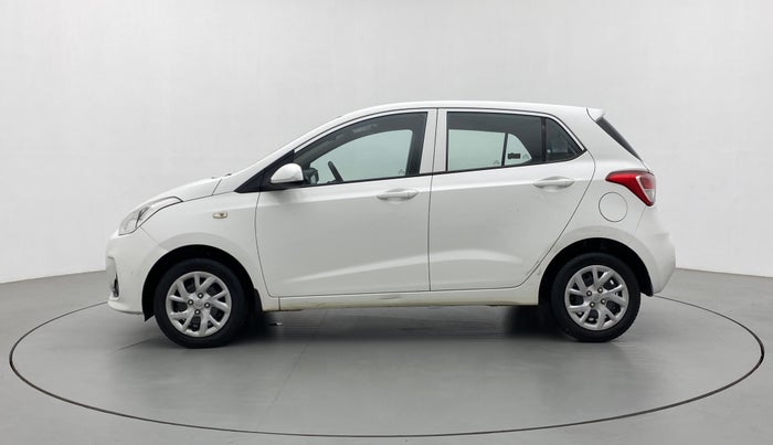2017 Hyundai Grand i10 SPORTZ 1.2 KAPPA VTVT, Petrol, Manual, 38,333 km, Left Side