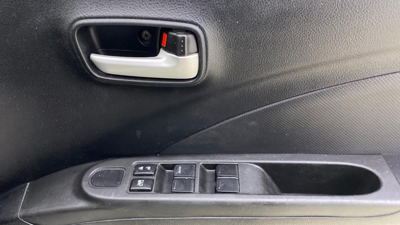 2018 Maruti Celerio X VXI, Petrol, Manual, 62,984 km, Driver Side Door Panels Control