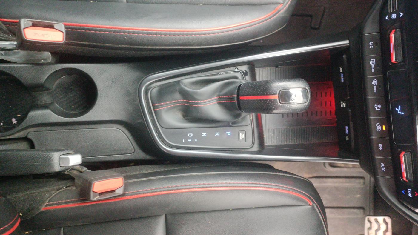 2023 Hyundai NEW I20 N LINE N8 1.0 TURBO GDI DCT, Petrol, Automatic, 28,295 km, Gear Lever