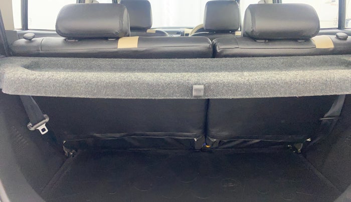 2017 Maruti Wagon R 1.0 VXI+ AMT, Petrol, Automatic, 26,664 km, Boot Inside