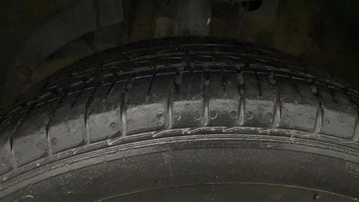 2018 Maruti Baleno ZETA PETROL 1.2, Petrol, Manual, 89,337 km, Left Front Tyre Tread