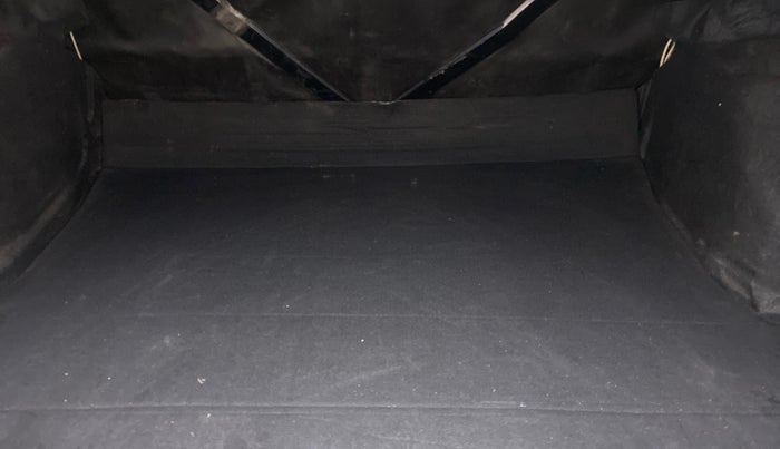 2011 Toyota Etios V, Petrol, Manual, 50,158 km, Boot Inside