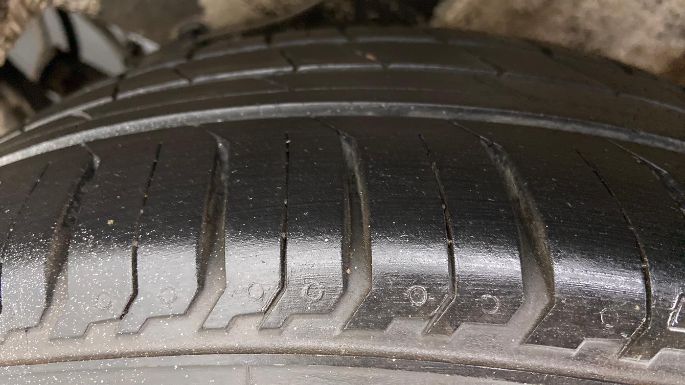 2011 Toyota Etios V, Petrol, Manual, 50,158 km, Left Rear Tyre Tread