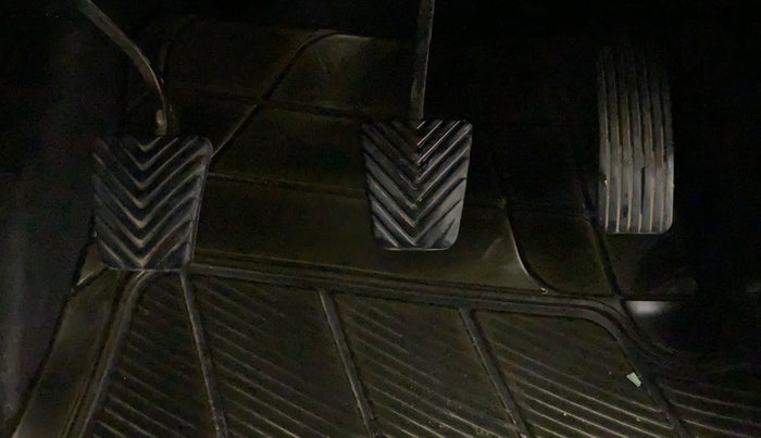 2016 Hyundai Creta SX PLUS 1.6 PETROL, Petrol, Manual, 1,18,002 km, Pedals