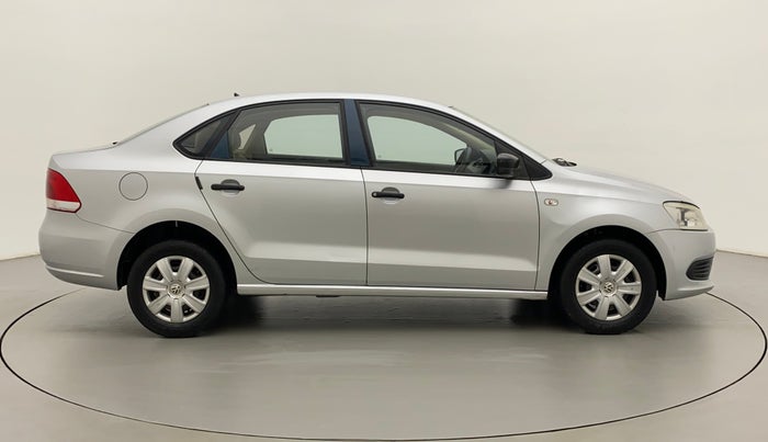 2011 Volkswagen Vento TRENDLINE 1.6, Petrol, Manual, 47,819 km, Right Side View