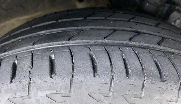 2019 Honda WR-V 1.2 i-VTEC VX MT, Petrol, Manual, 17,070 km, Right Front Tyre Tread