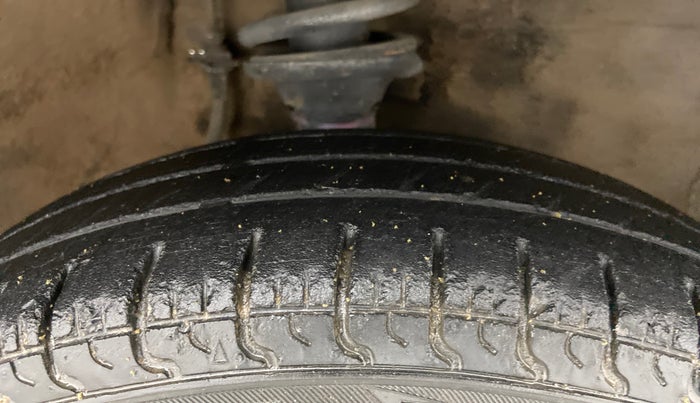 2016 Maruti Alto 800 LXI, Petrol, Manual, 55,386 km, Right Front Tyre Tread