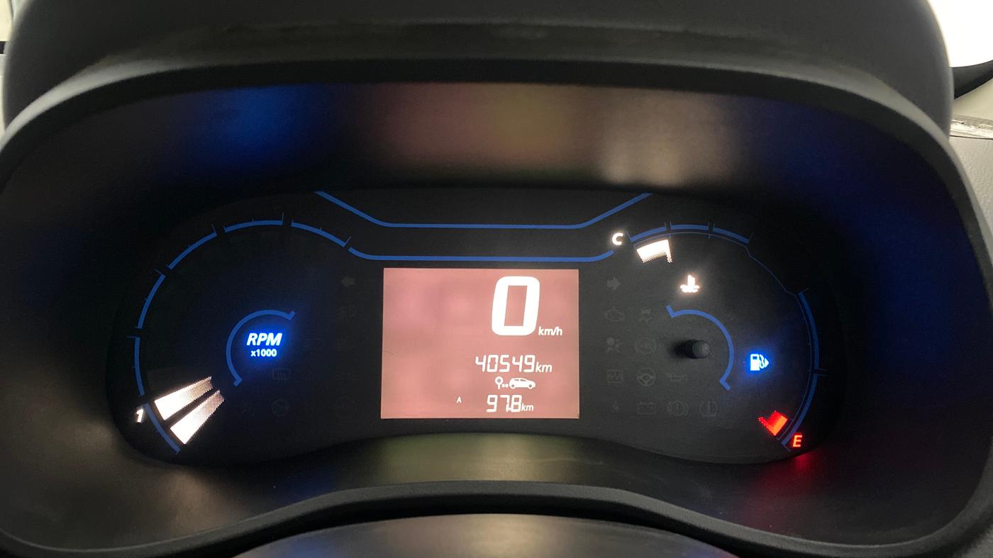 2020 Renault Kwid RXT 1.0 (O), Petrol, Manual, 40,549 km, Odometer Image