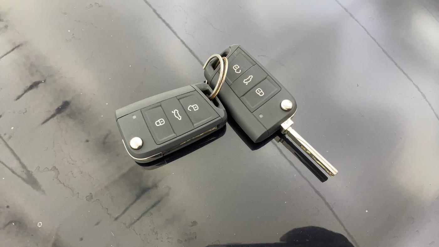 2025 Skoda Kylaq Signature, Petrol, Manual, 2,071 km, Key Close Up