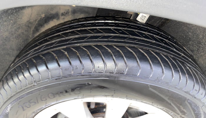 2025 Skoda Kylaq Signature, Petrol, Manual, 2,071 km, Left Front Tyre Tread