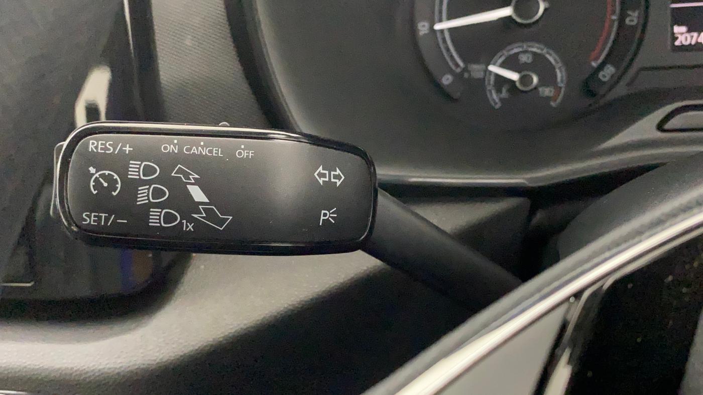 2025 Skoda Kylaq Signature, Petrol, Manual, 2,071 km, Adaptive Cruise Control