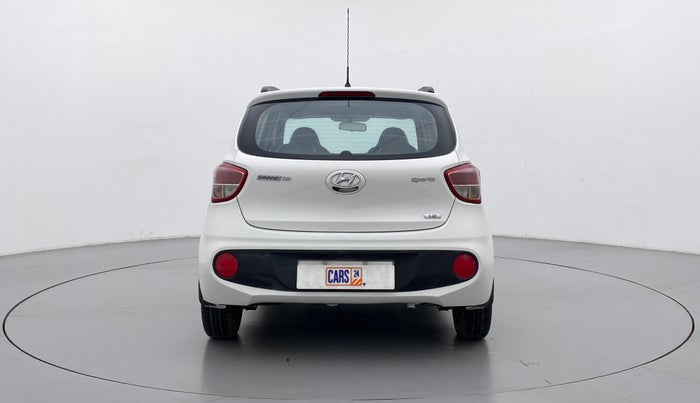 2017 Hyundai Grand i10 Sportz(O) 1.2 MT, Petrol, Manual, 35,500 km, Back/Rear