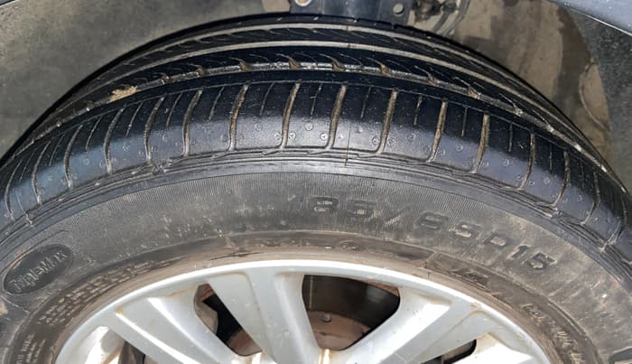 2016 Volkswagen Polo GT TSI AT, Petrol, Automatic, 73,989 km, Left Front Tyre Tread