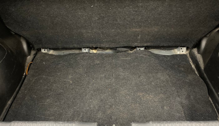 2021 Maruti Swift VXI, Petrol, Manual, 58,006 km, Boot Inside