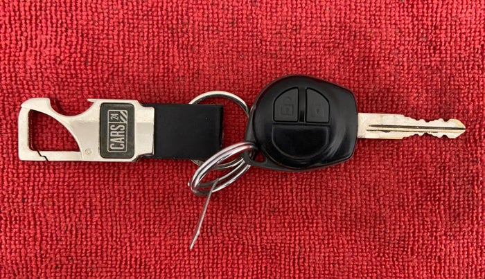 2014 Maruti Wagon R 1.0 VXI, Petrol, Manual, 63,214 km, Key Close Up
