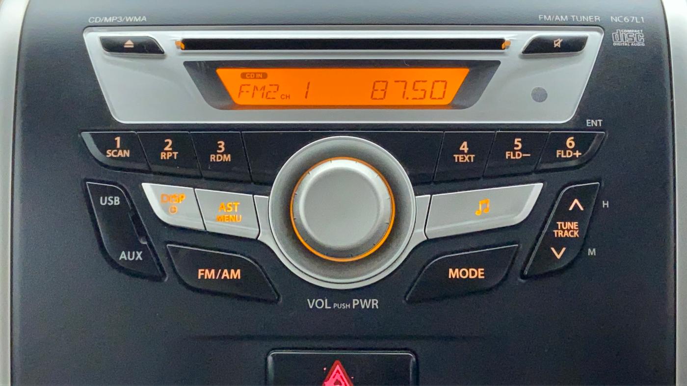 2014 Maruti Wagon R 1.0 VXI, Petrol, Manual, 63,214 km, Infotainment System