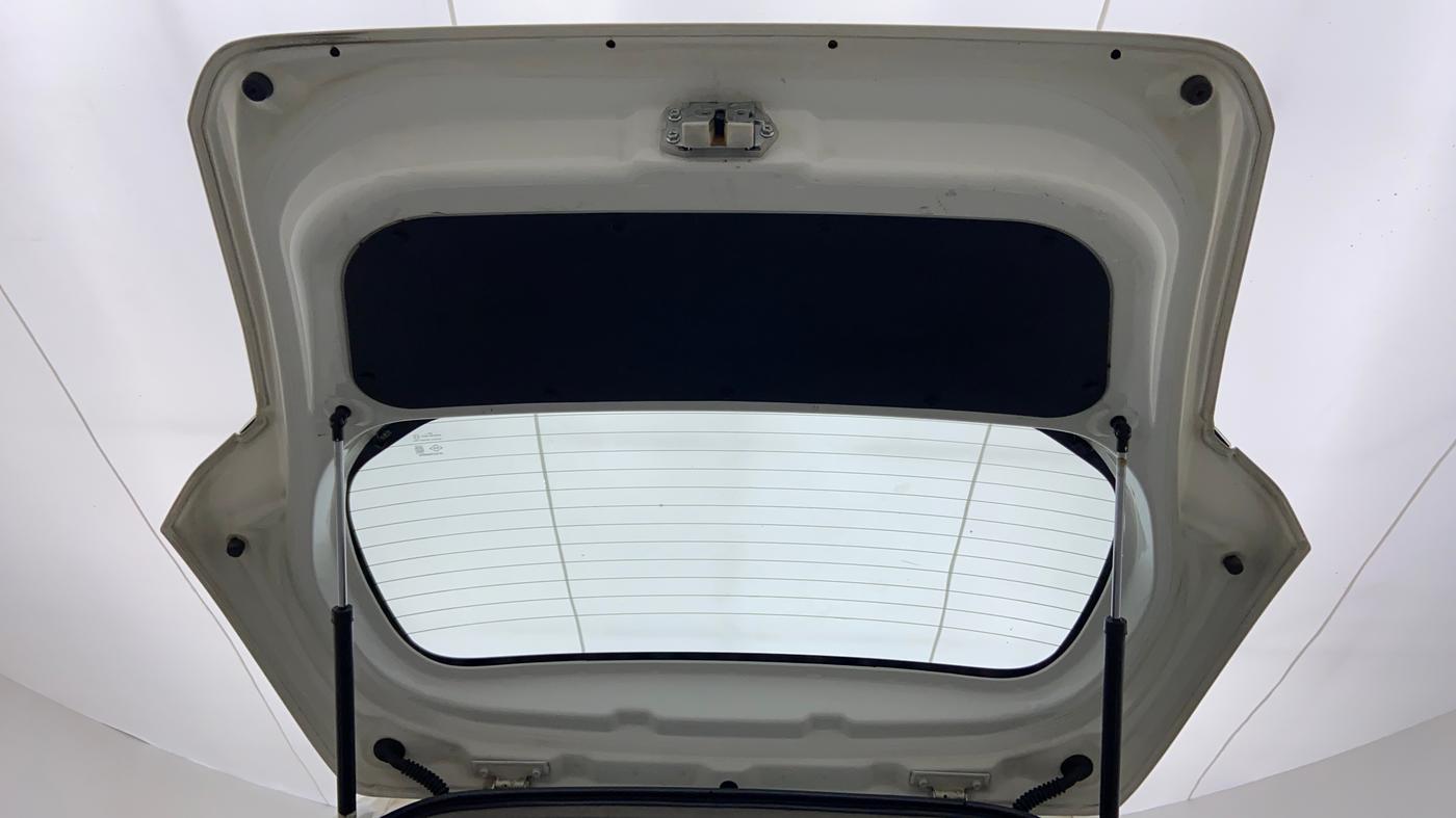 2014 Maruti Wagon R 1.0 VXI, Petrol, Manual, 63,214 km, Boot Door Open