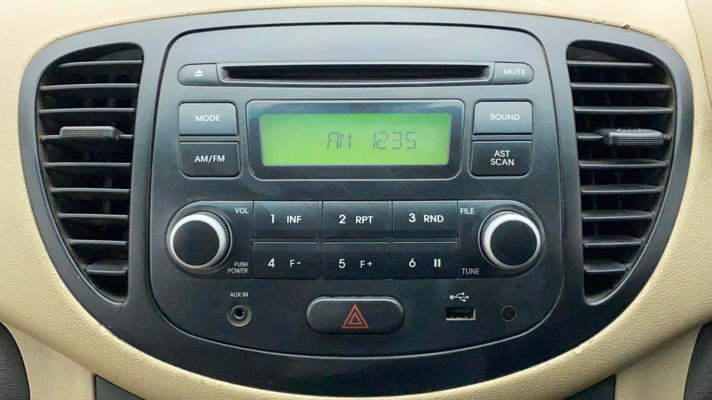2010 Hyundai i10 MAGNA 1.2, Petrol, Manual, 1,06,126 km, Infotainment System