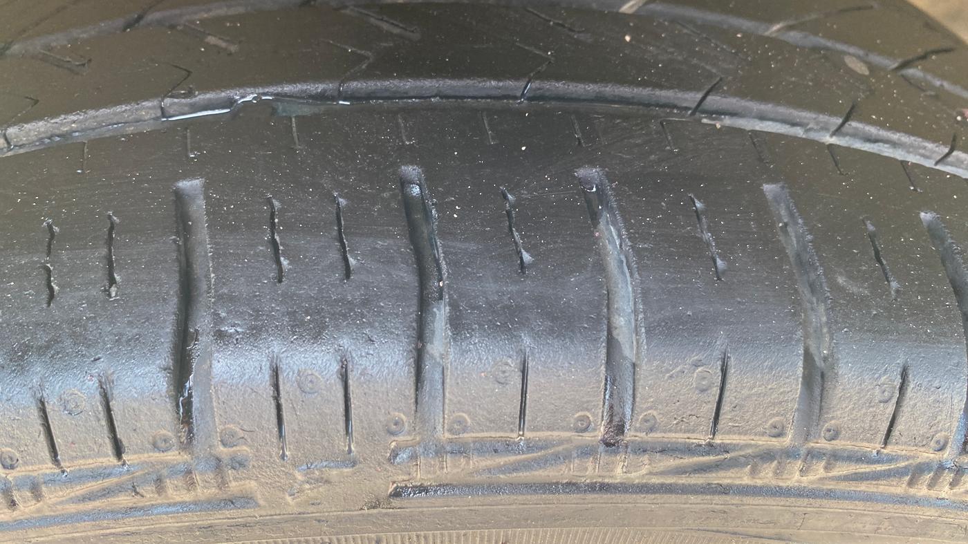 2019 Honda Amaze 1.2L I-VTEC S, Petrol, Manual, 70,490 km, Left Front Tyre Tread