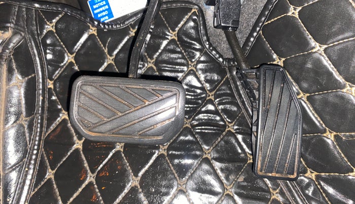 2021 Toyota Glanza V CVT, Petrol, Automatic, 93,678 km, Pedals