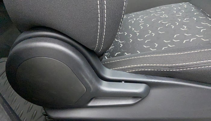 2023 Tata Tiago XM CNG, CNG, Manual, 22,265 km, Driver Side Adjustment Panel