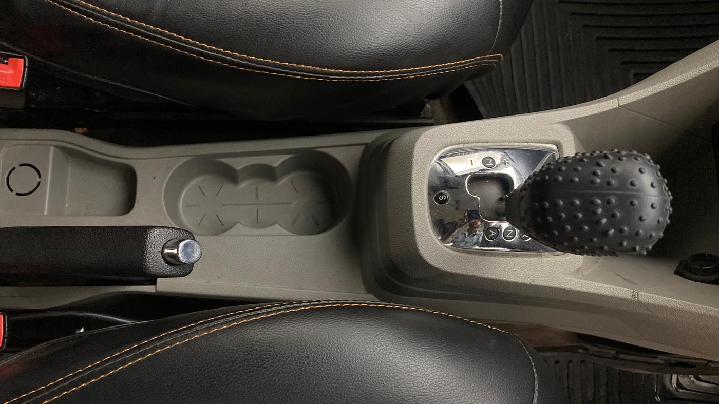 2018 Tata Tiago XZA PETROL, Petrol, Automatic, 50,427 km, Gear Lever