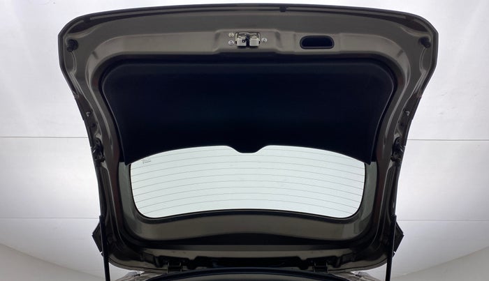 2019 Maruti XL6 ALPHA AT, Petrol, Automatic, 19,675 km, Boot Door Open