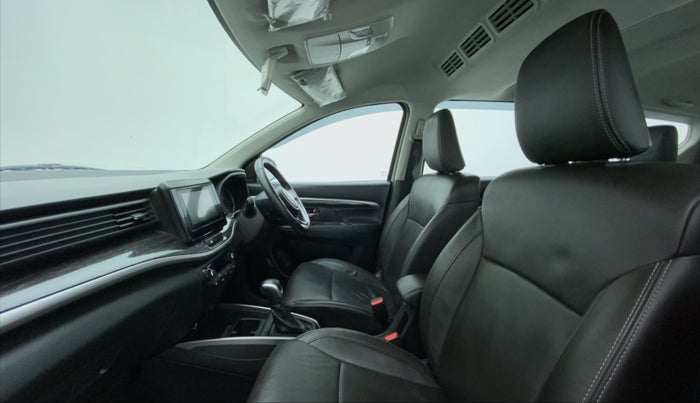 2019 Maruti XL6 ALPHA AT, Petrol, Automatic, 19,675 km, Right Side Front Door Cabin