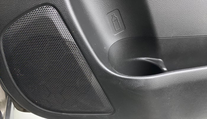 2019 Maruti XL6 ALPHA AT, Petrol, Automatic, 19,675 km, Speaker