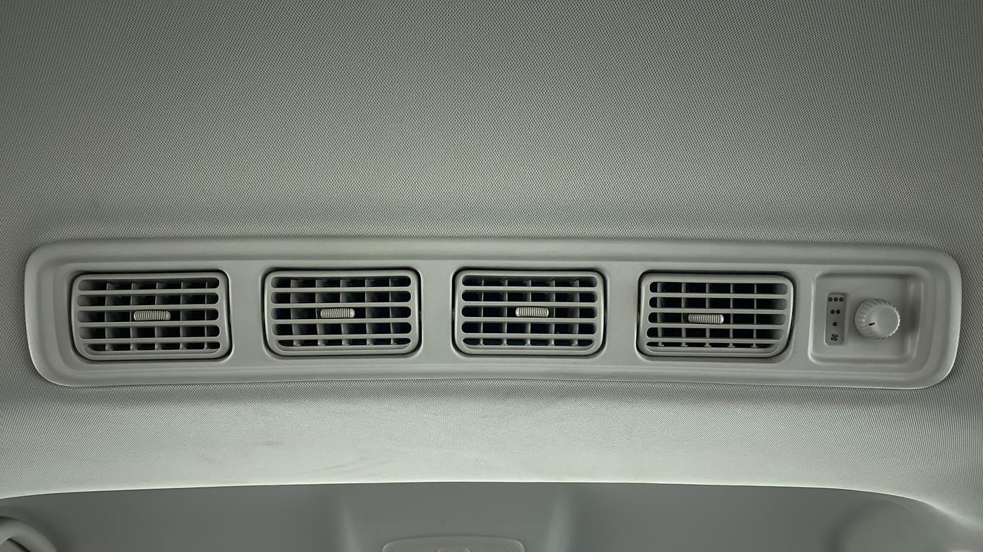 2019 Maruti XL6 ALPHA AT, Petrol, Automatic, 19,675 km, Rear AC Vents