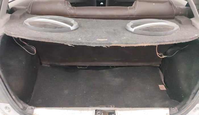 2013 Toyota Etios Liva GD, Diesel, Manual, 1,48,316 km, Boot Inside