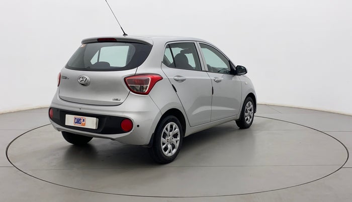 2017 Hyundai Grand i10 MAGNA 1.2 KAPPA VTVT, Petrol, Manual, 23,981 km, Right Back Diagonal