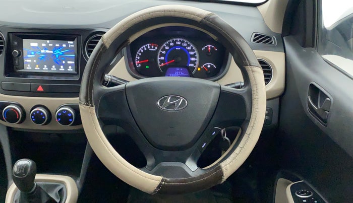 2017 Hyundai Grand i10 MAGNA 1.2 KAPPA VTVT, Petrol, Manual, 23,981 km, Steering Wheel Close Up